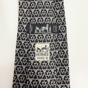 Hermes Mens Tie Geometric Chain Links Black/Brown/Khaki 7531 IA 3.5" (W) 57" (L)